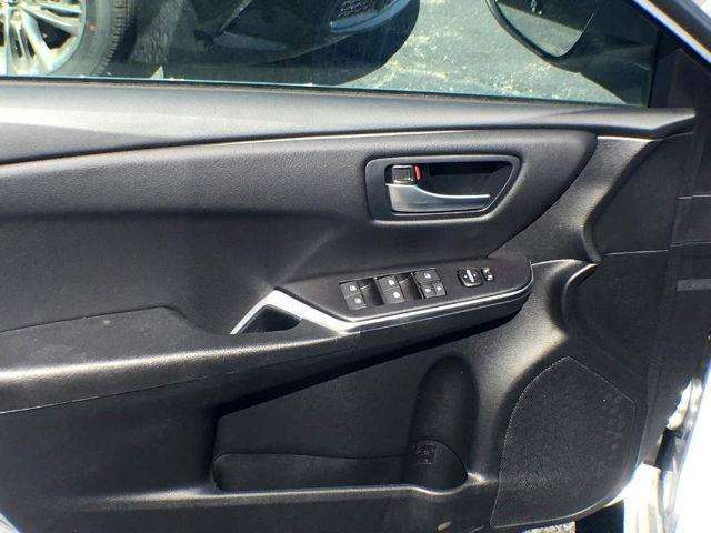 2017 Toyota Camry LE 4Dr Sedan